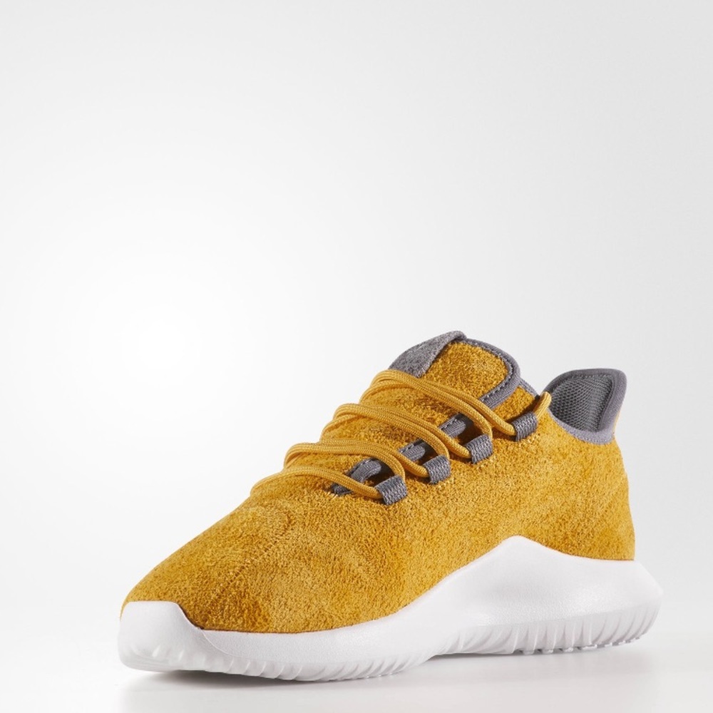 Adidas tubular sneaker